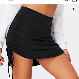 Halara cinched body con skirt